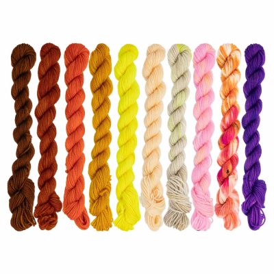 Klappbox-S / Cream – PRU YARNS – Handgefärbte Wolle / hand dyed yarn